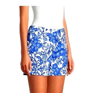 Vineyard Vines Blue Floral Women's Shorts